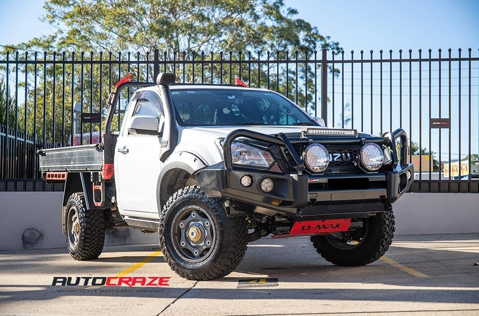 ISUZU DMAX MO977 GUN METAL